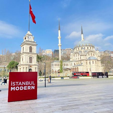 Historical Comfy Flat In Beyoglu Tophane, Galata Leilighet Istanbul Eksteriør bilde