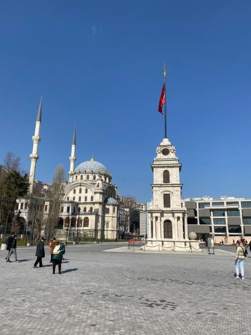 Historical Comfy Flat In Beyoglu Tophane, Galata Leilighet Istanbul Eksteriør bilde